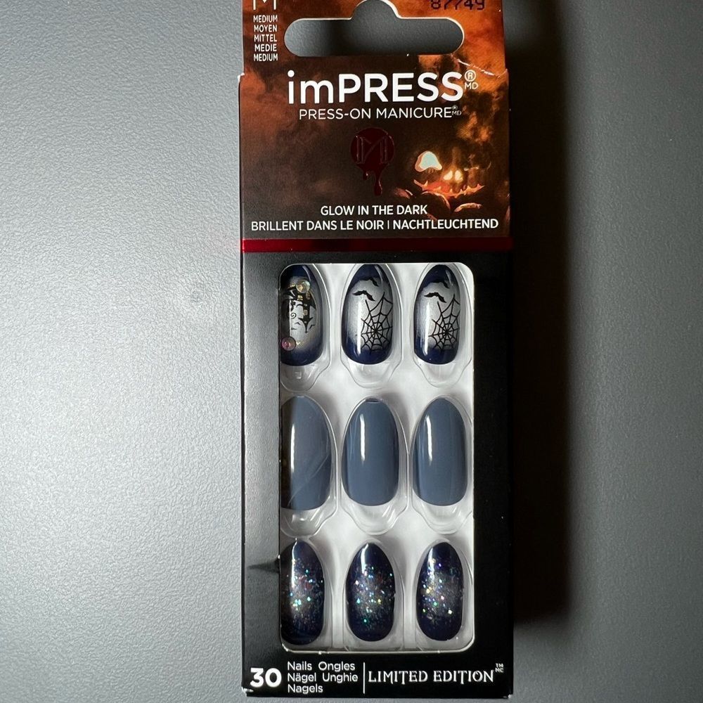 KISS Products imPRESS Fake Nails - Hallow-queen - 34ct